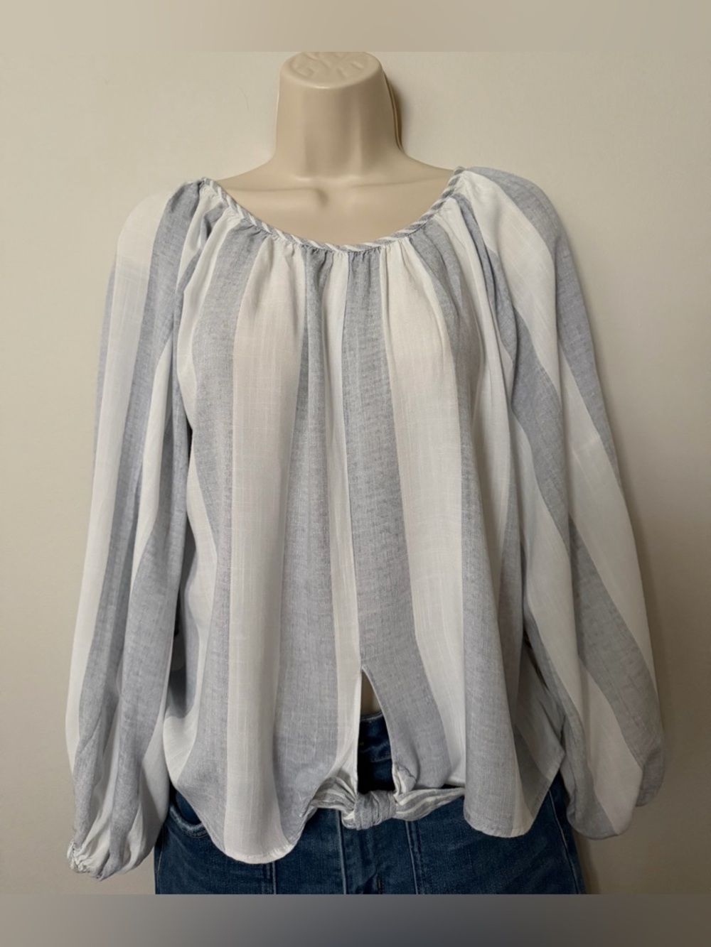 Love Riche White and Blue/Gray Vertical Stripe Peasant Blouse